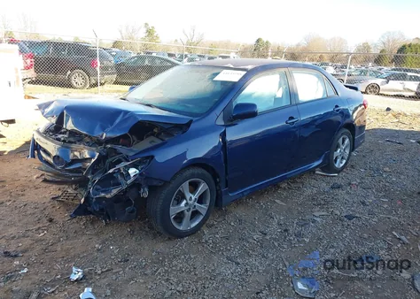 2011 Toyota Corolla S z USA, uszkodzony, nr VIN 2T1BU4EE2BC583639